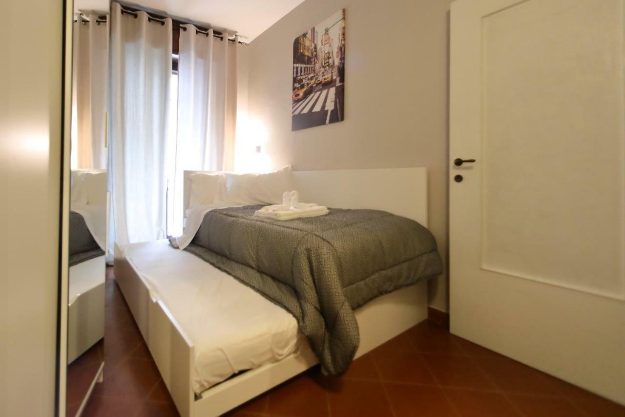 Sk Home Πεσκιέρα ντελ Γκάρντα Εξωτερικό φωτογραφία